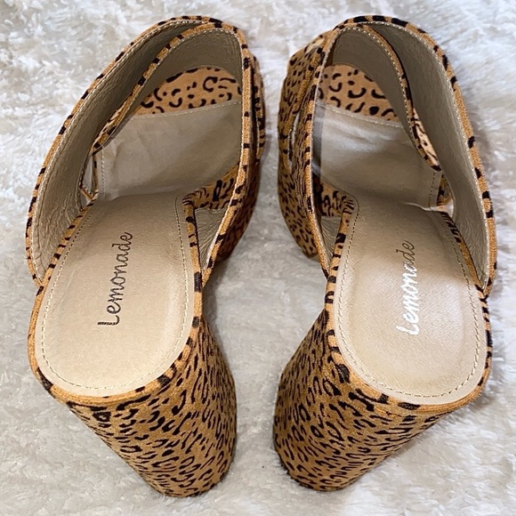 🐆YAYA PLATFORM HEELS🐆 - Picture 8 of 9